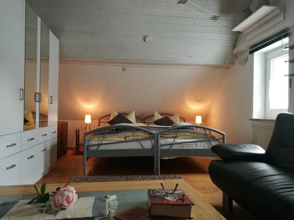 Pension Und Restaurant Reck Aulendorf Extérieur photo