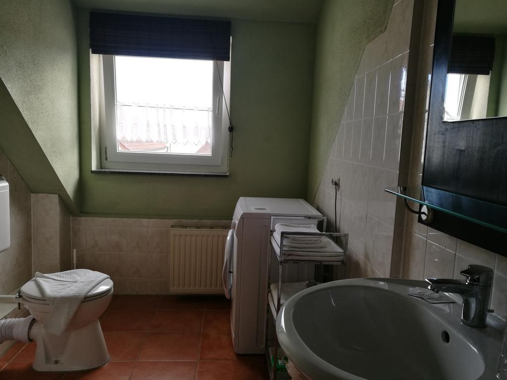 Pension Und Restaurant Reck Aulendorf Extérieur photo