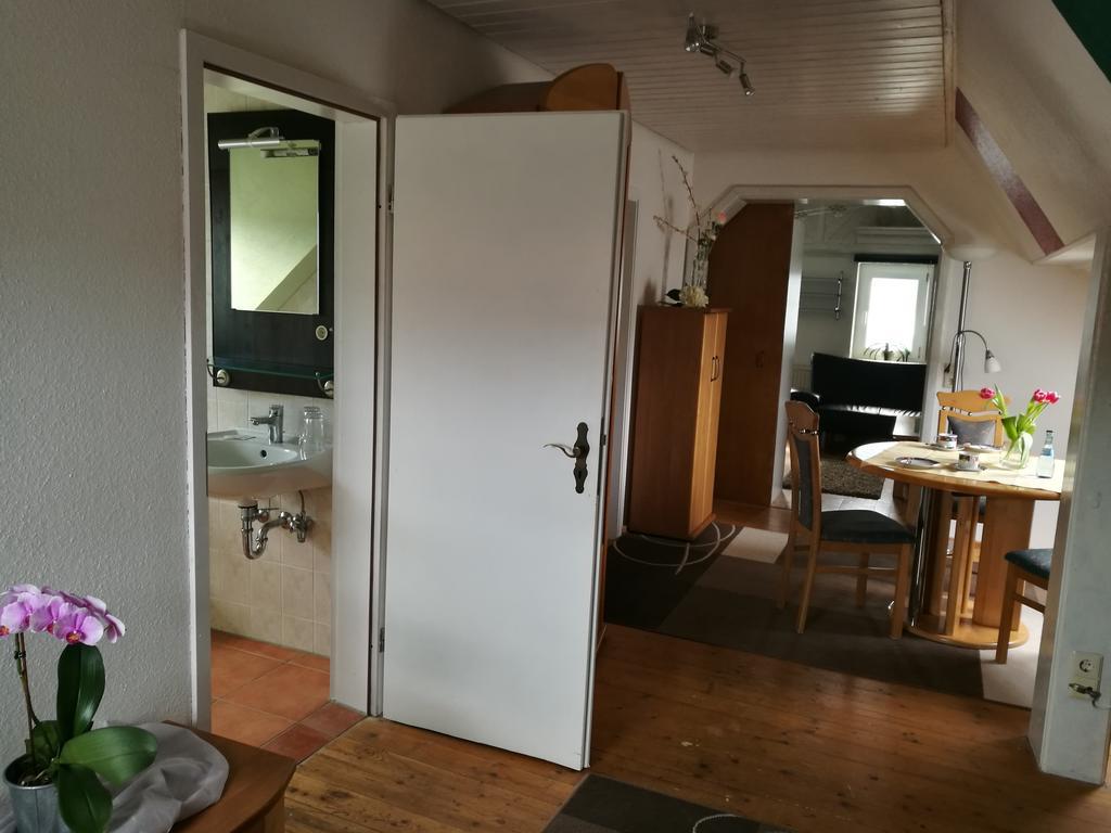 Pension Und Restaurant Reck Aulendorf Extérieur photo