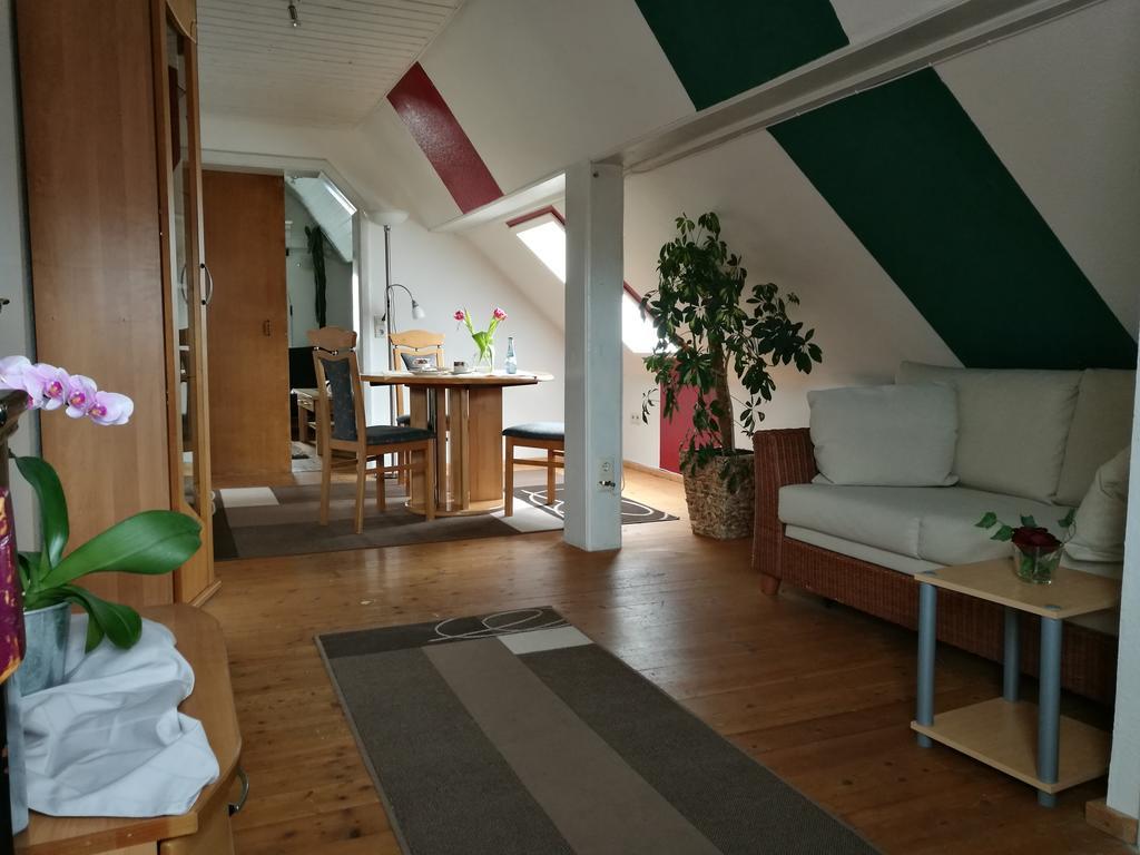 Pension Und Restaurant Reck Aulendorf Extérieur photo
