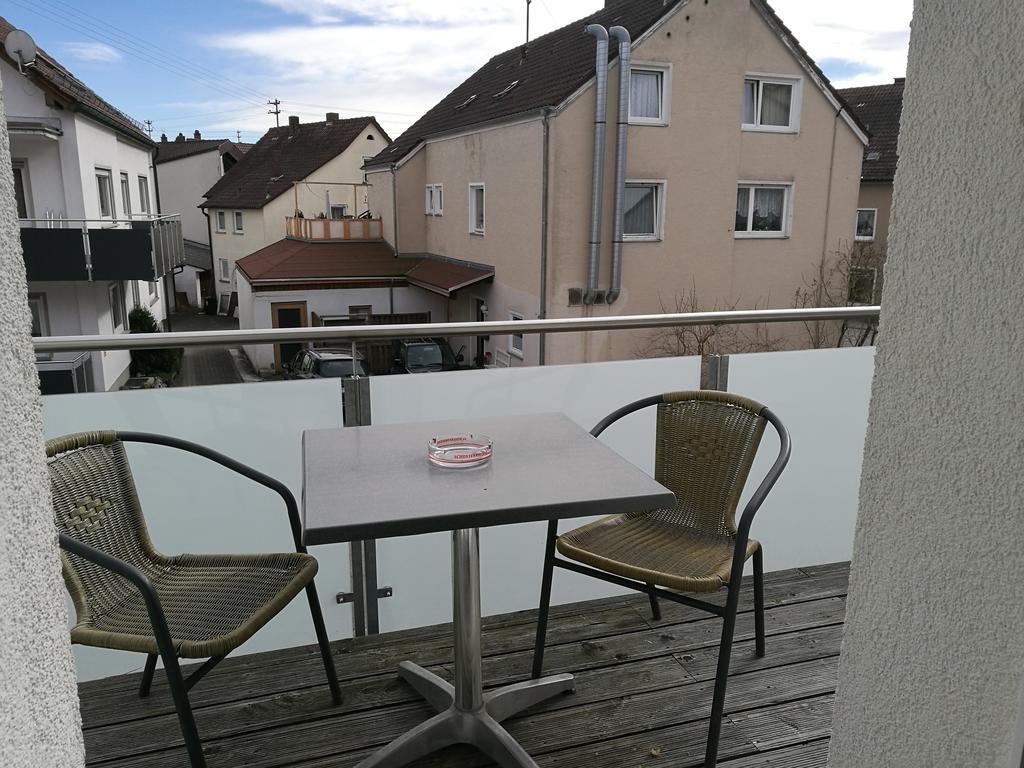 Pension Und Restaurant Reck Aulendorf Extérieur photo