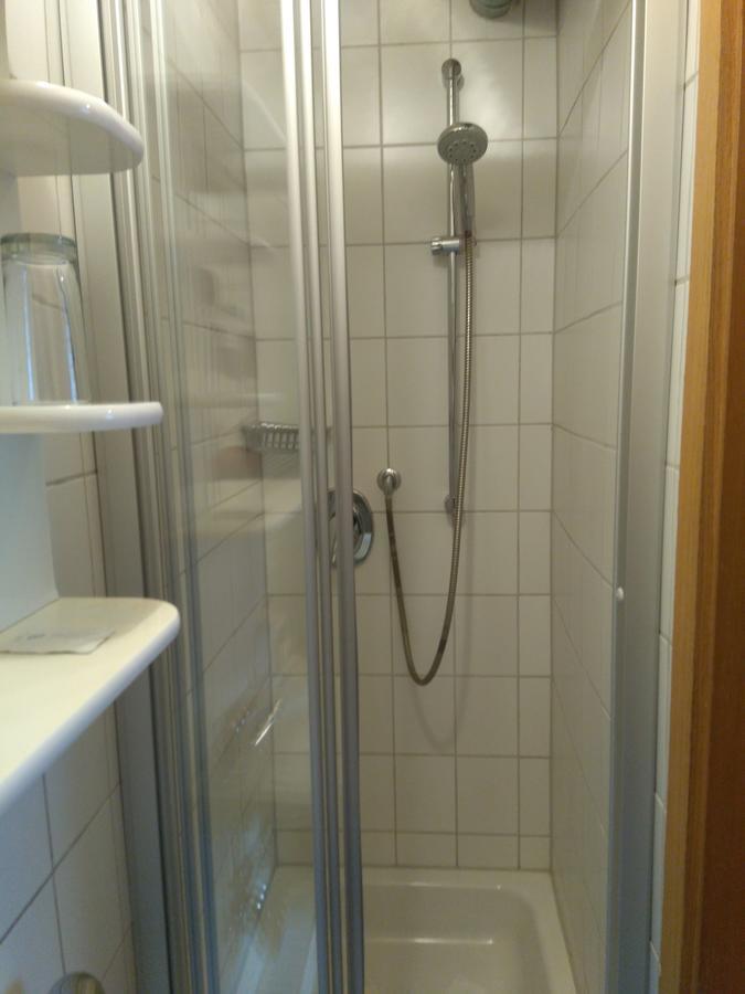 Pension Und Restaurant Reck Aulendorf Extérieur photo